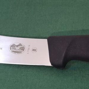 7" Victorinox Skinner